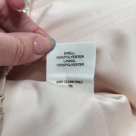 Rumored Cream Lace-Up Crop Top - Picture 10 of 10